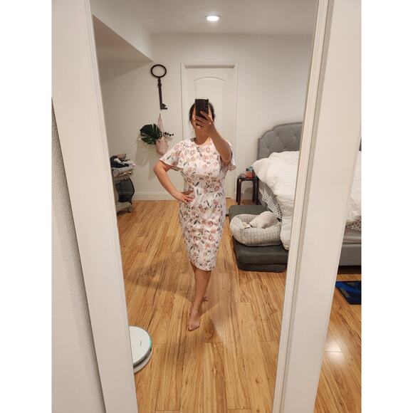 Calvin Klein size 8 Floral Midi Dress Ruffle Shoulder‎ white /flower patterm - Picture 3 of 3